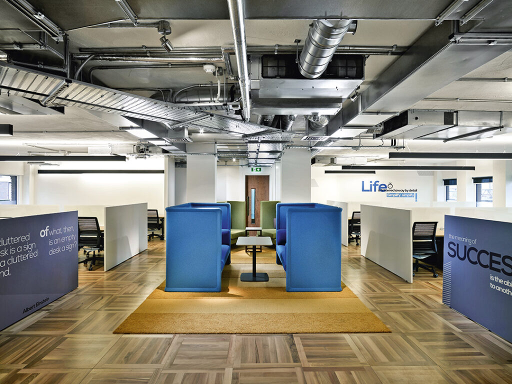 ufficio con divisori